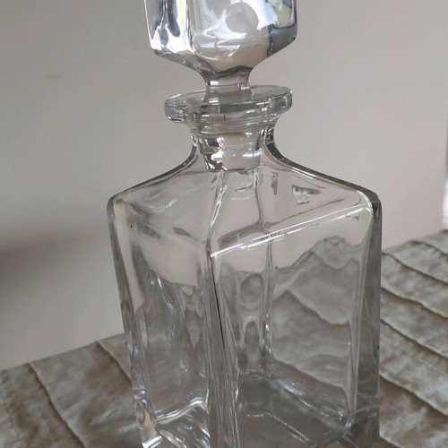 Crystal decanter like new, height 26cm, width 9cm