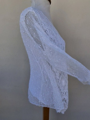 Sheer white blouse size L like new