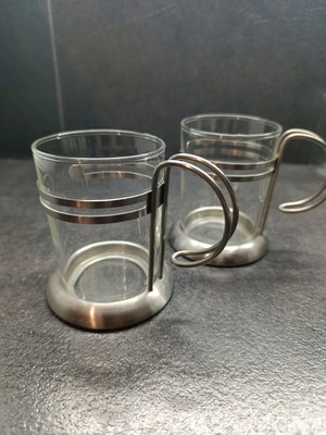 Set of 2 glass cups 200 ml like new with metal base and handle