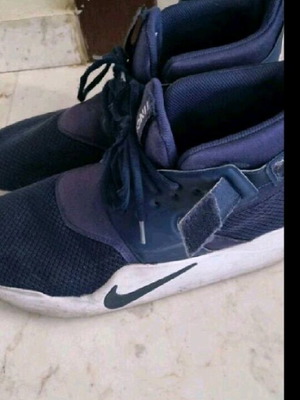 Nike basketball athletic shoes used, size 47