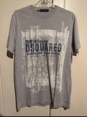 Dsquared2 Milano Fashion Show Graphic T-Shirt grey size L like new