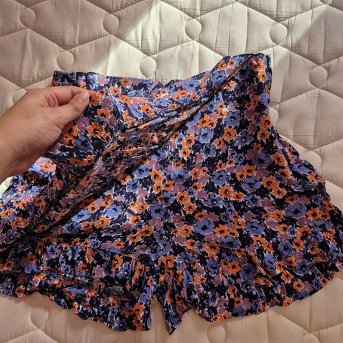 Lefties skort colorful size Large like new