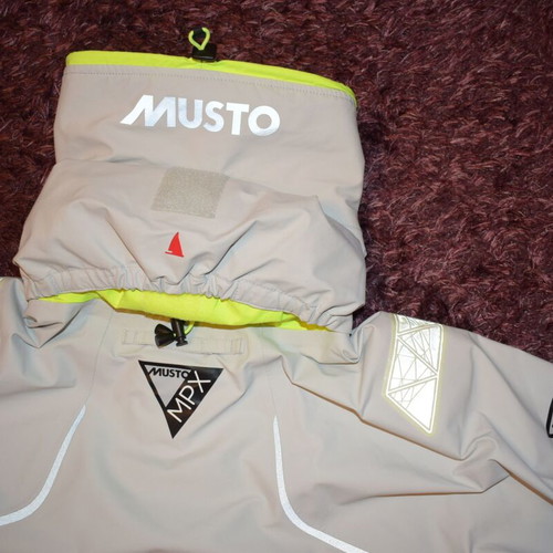 Musto MPX Gore-Tex Pro Offshore Platinum Men's Jacket Size S New White