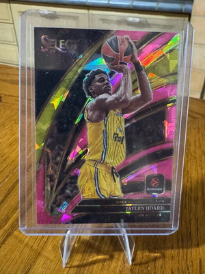 Jaylen Hoard Cracked Ice basketball card /25