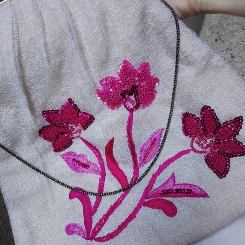 Large fabric bag vintage style with embroidery and chain new