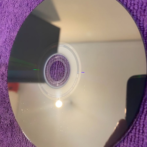 Surf’s Up Blu-Ray disc like new, dubbed with Greek subtitles