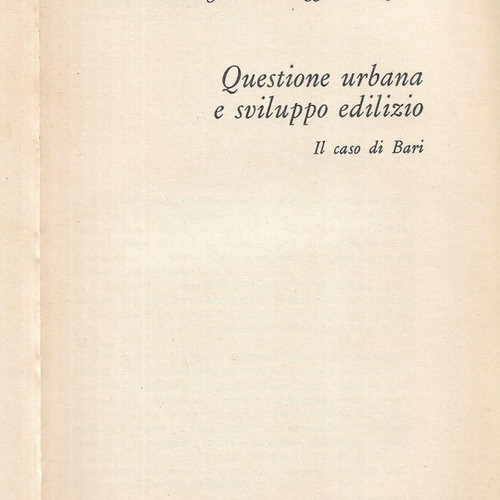 Questione Urbana e Sviluppo Edilizio book, 1980 edition