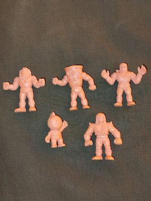 M.U.S.C.L.E. Men φιγούρες 1,5" σε χρώμα δέρματος μεταχειρισμένες, 5 τεμ.