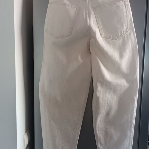 American Vintage carrot line jeans like new, white and beige, size S