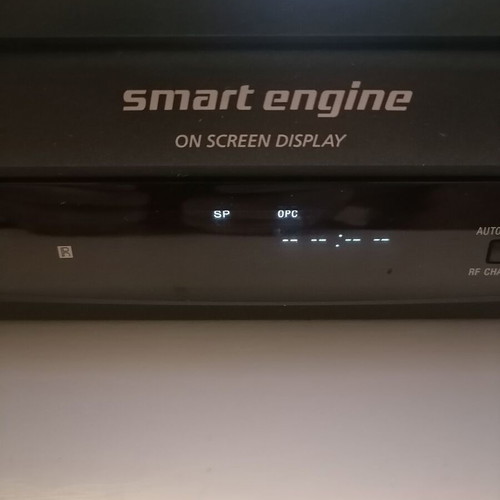 Sony Video Cassette Recorder SLV-E130 like new