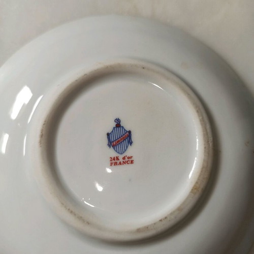 Limoges ashtray like new, 24 k d'or, French origin, vintage