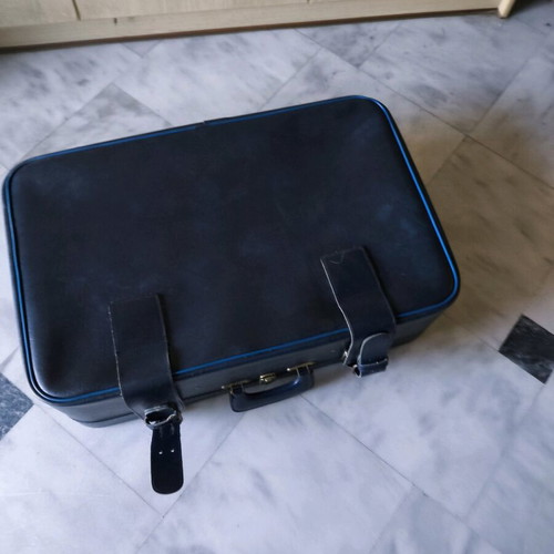 Vintage leather suitcase used, blue