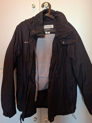 Columbia jacket used, black, winter with hood