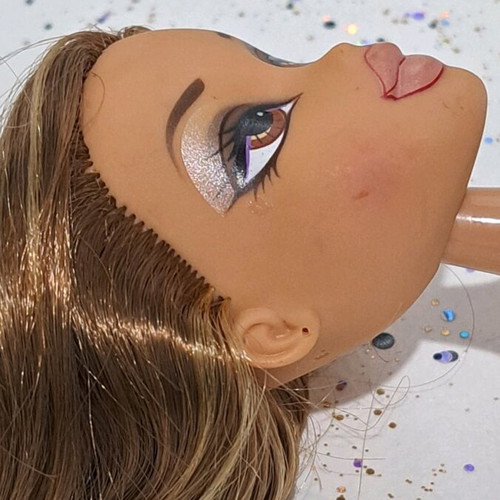 Bratz Pampered Pupz Yasmin 2nd edition used with flaws