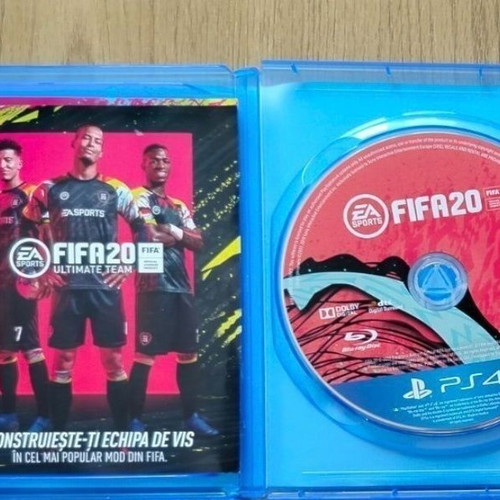 FIFA 20 PS4/PS5 game