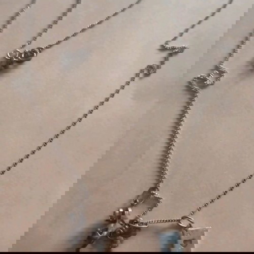 Ασημένιο κολιέ με charms καινούργιο, γοβάκι, τραπουλόχαρτο, κλειδί