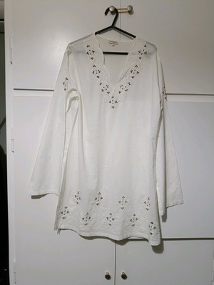 Lucifair white shirt like new with embroidery