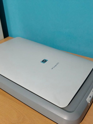 HP Scanjet 4670 scanner used, see-thru flatbed design