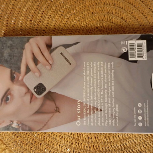 iPhone 12 case new, rose color