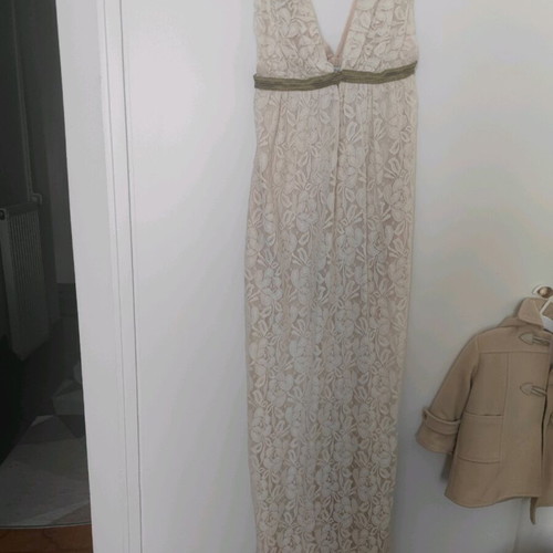 BSB maxi dress size L used, beige lace with belt