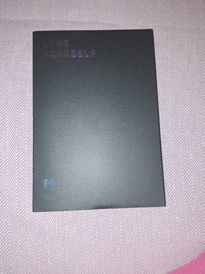 BTS Love Yourself Tear -Version Y like new