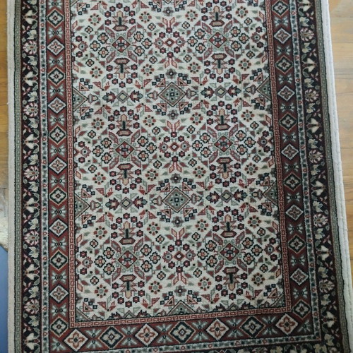 Rug in excellent condition 1.60x0.80m
