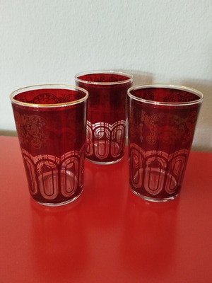 Moorish Alhambra glass set of 3 like new, deep red with gold details
