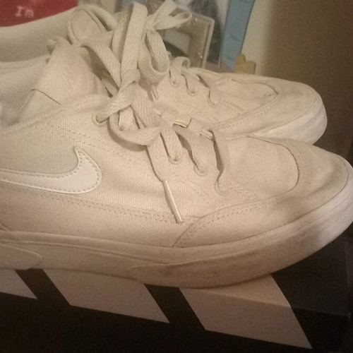 Nike women's beige athletic shoes like new, size 39