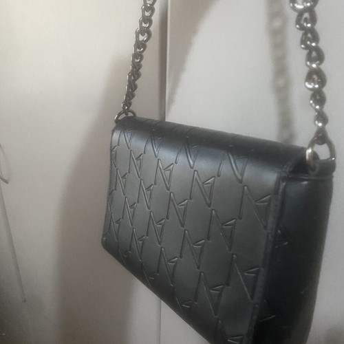 Nolah Shoulder Bag new, black with zipper