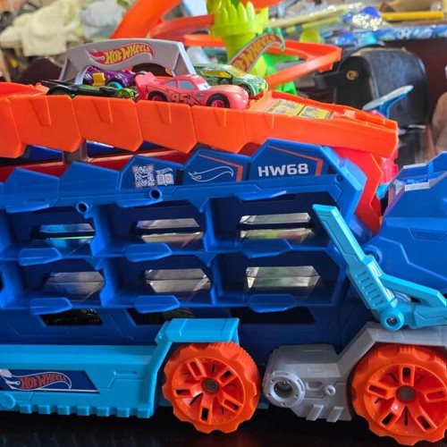 Hot Wheels Dinosaur Truck Track like new