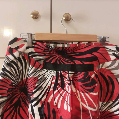 Sarah Lawrence short balloon skirt like new, colorful