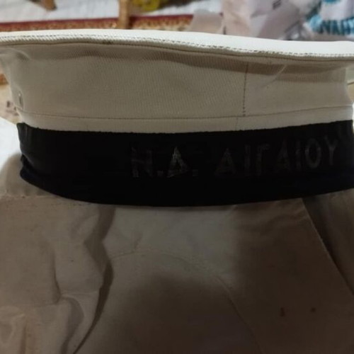 Complete sailor uniform used, pack with 2 trousers, collar, cap and insignia
