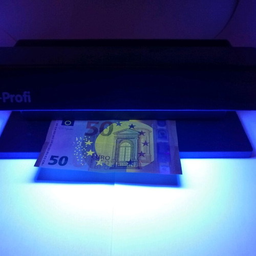 Counterfeit Banknote Detector like new