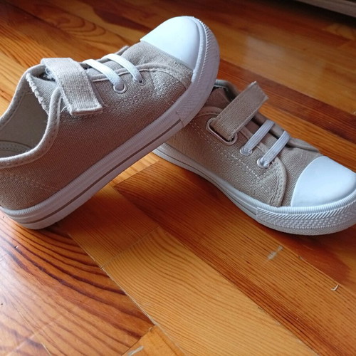 Boys' beige spring shoes size 29 like new