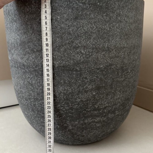 Flower pot like new, concrete, indoor and outdoor use