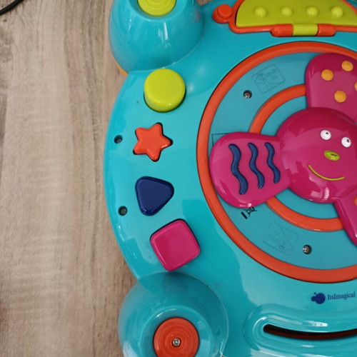 ItsImagical double-sided interactive activity center