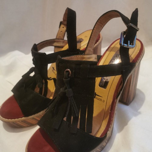 Women's heeled sandals used, size 37, black and brown