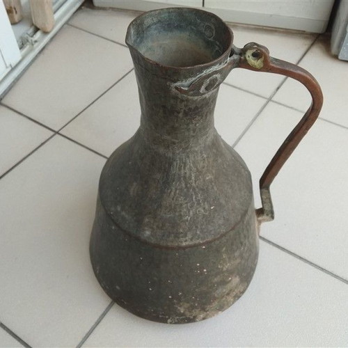 Μπακιρένιο γκιούμι μεταχειρισμένο παλιάς εποχής χειροποίητο