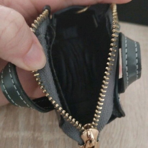 FRNC keychain wallet like new