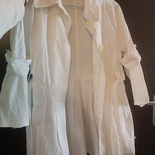 White balloon trench coat like new, 3/4 sleeve, size S
