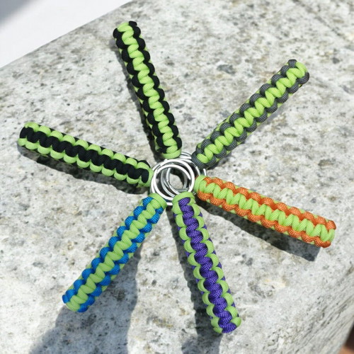 paracord keychain