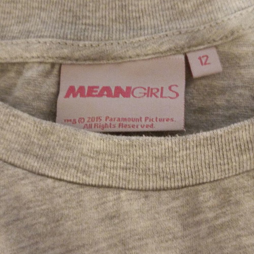 T shirt Mean Girls on Wednesday we wear pink gray, like new, size L