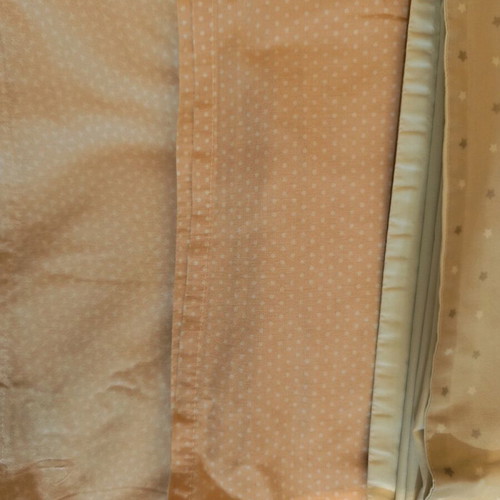 Kentia and Nef Nef crib sheets like new