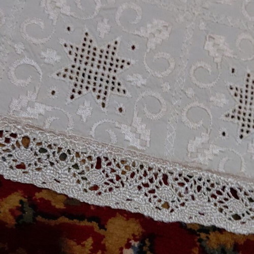 Kares 60/60 table linen like new