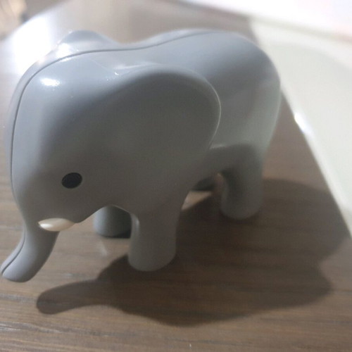 Playmobil 9381 Zoo Keeper with Elephant like new