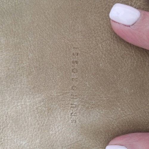 Brunorossi leather shoulder bag used, beige with signs of wear