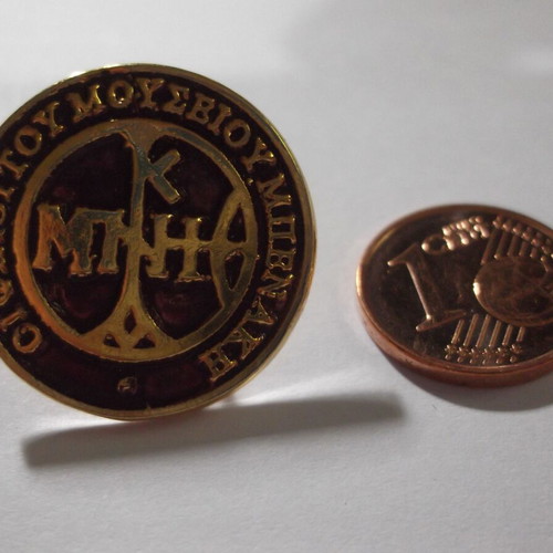 Pin The Friends of Benaki Museum like new, 2.20 cm diameter