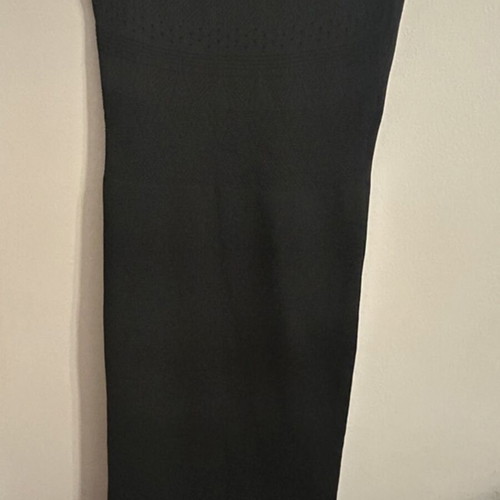 Midi dress like new, black, elastic fabric