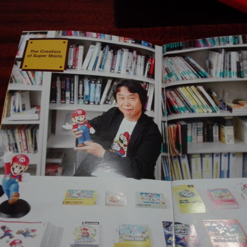 Super Mario History 1985-2010 CD like new with booklet