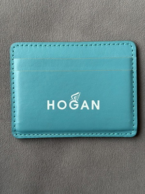 Hogan leather card holder like new, turquoise